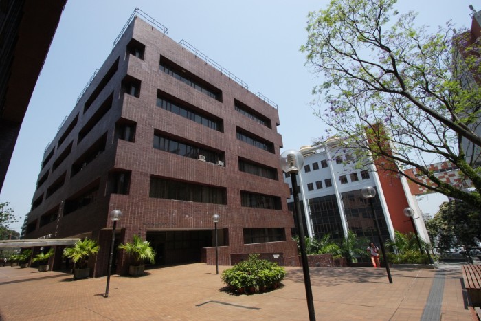 Hui Oi Chow Science Building 