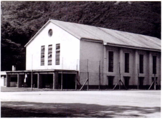 Eu Tong Sen Gymnasium