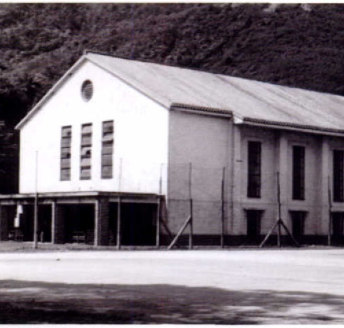 Eu Tong Sen Gymnasium (demolished)