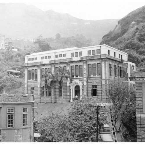 The building for the School of Tropical Medicine and School of Pathology (demolished)